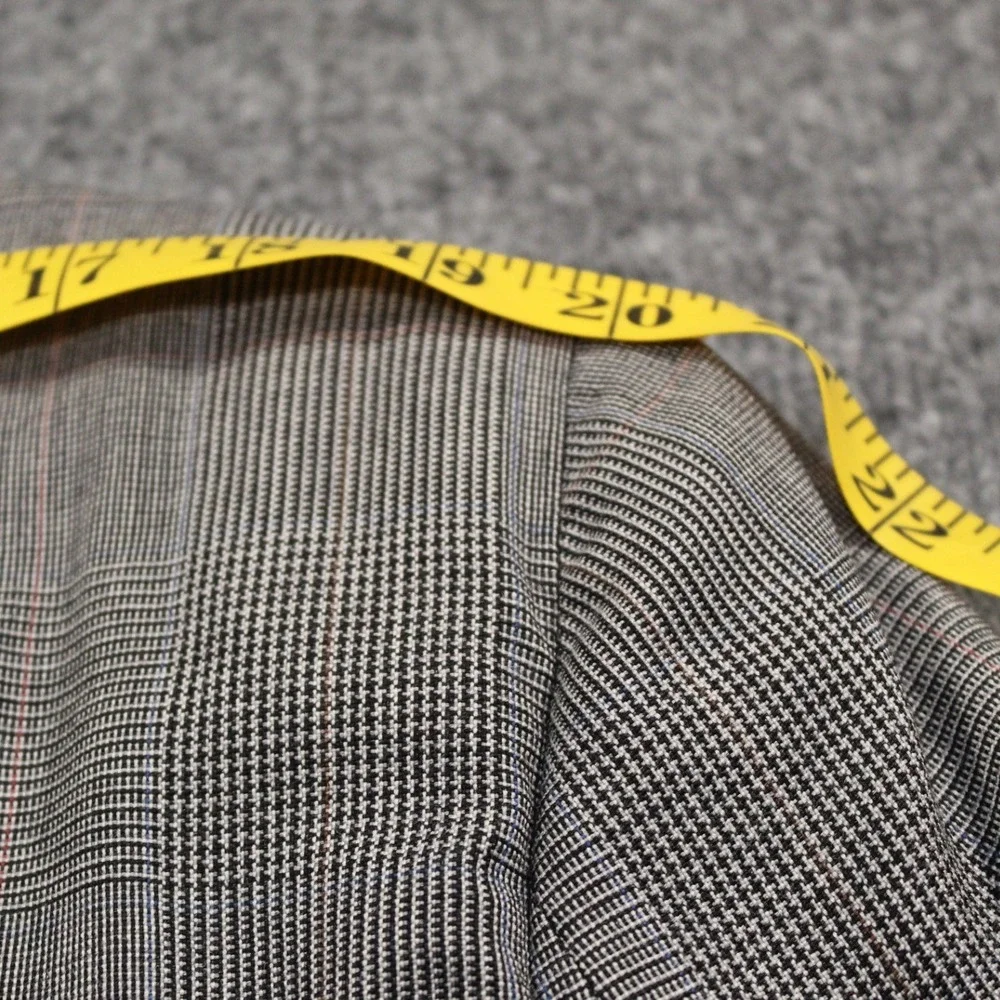 Vintage Burberrys Blazer Men Classic Plaid‎ Wool Two Button Sport Coat Jacket